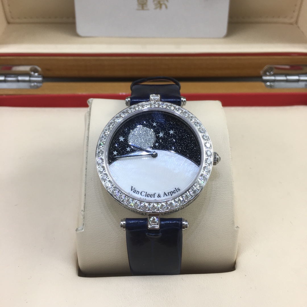 Van Cleef & Arpels 皇家 梵克雅宝日月星辰女款腕表