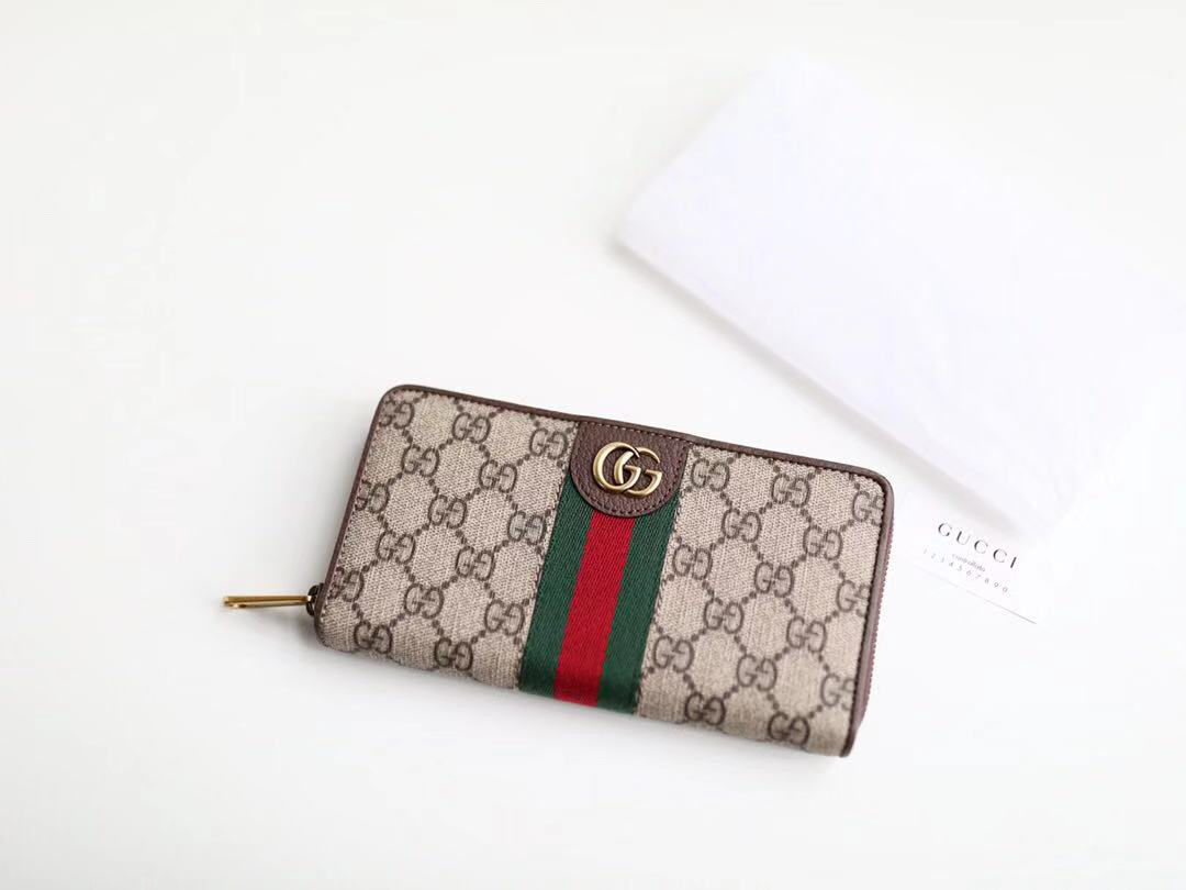 Gucci Disney Lucky Pig Wallet Series  
Model: 557696  
Size: 19.5 × 11 × 3 cm  
Top-tier original quality  
32602 image 1