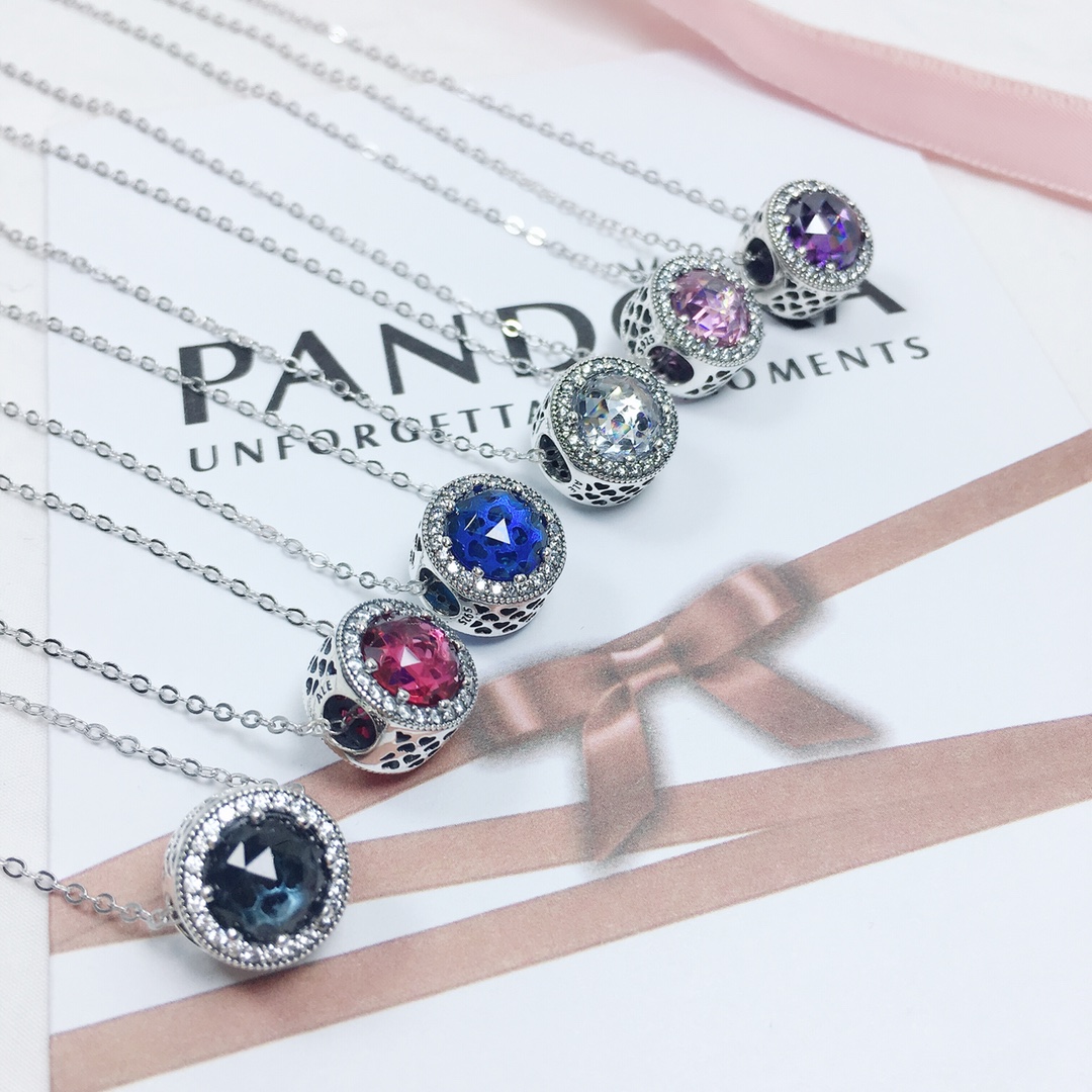 NO:103665,The popular real-life photo of PANDORA Pandora Sea Heart Necklace is simple, fashionable, versatile, all colors are very beautiful, Xiaohongshu's popular recommended S sterling silver material, matched with Pan family original chain, Pandora necklace, necklace, pure silver19860909爆款实拍PANDORA潘多拉海洋之心项链简约 时尚 百搭各种颜色都非常好看,小红书热门推荐款S纯银材质,搭配潘家原版链,潘多拉项链,necklace,pure silver,Jewelry