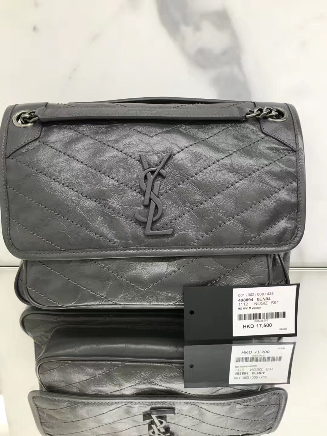 YSL 𝐍𝐢𝐤𝐢 28𝐜𝐦 邮差包 633158深灰色/银链