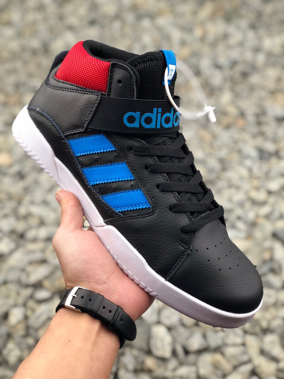 Adidas Originals 男女潮流头层皮休闲鞋   Size：36 36.5 37 38 38.5 39 40 40.5 41 42 42.5 43 44 44.5 45