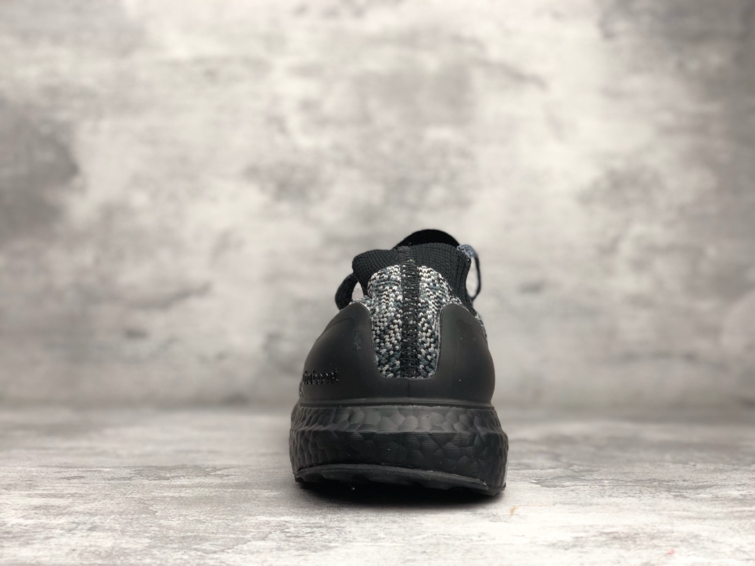 UB米花袜子鞋 Adidas Ultra Boost Uncaged LTD Triple Black BB4679尺码：40 40.5 41 42 42.5 43 44 44.5 45 46