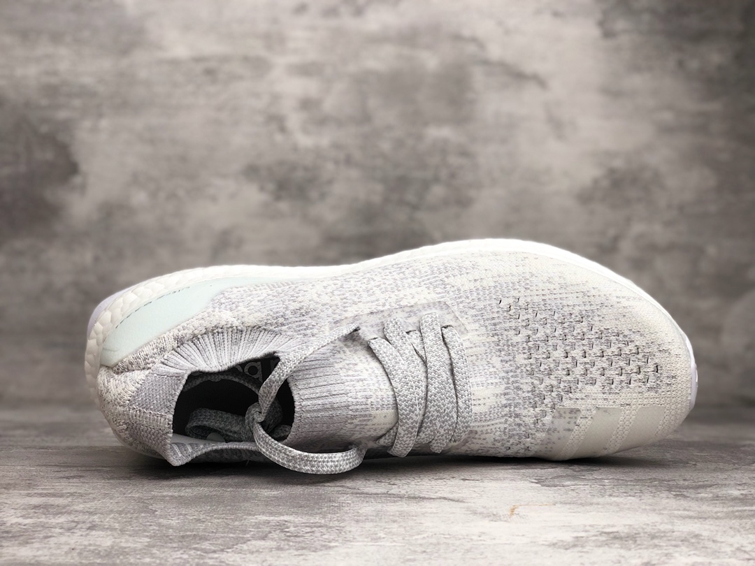 UB米花袜子鞋 Adidas Ultra Boost Uncaged LTD Triple Black BY2549 尺码：40 40.5 41 42 42.5 43 44 44.5 45 46