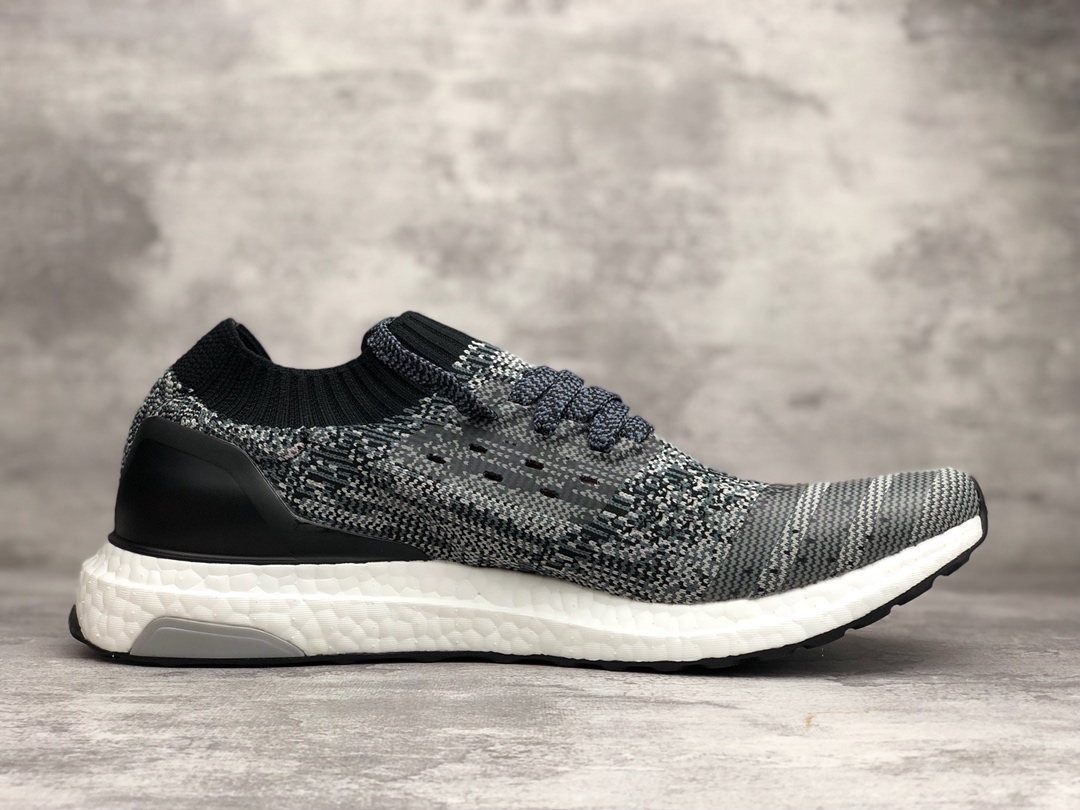 UB米花袜子鞋 Adidas Ultra Boost Uncaged LTD Triple Black BY2549 尺码：40 40.5 41 42 42.5 43 44 44.5 45 46