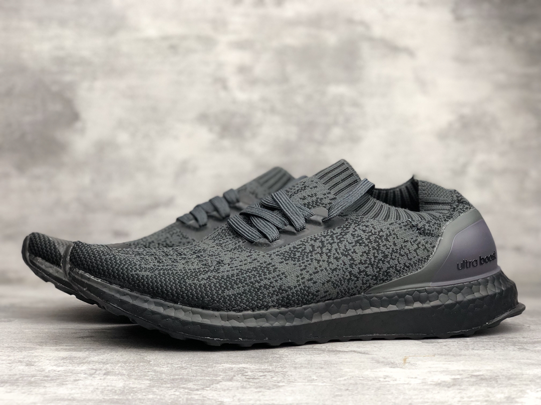 UB米花袜子鞋 Adidas Ultra Boost Uncaged LTD Triple Black BY2549 尺码：40 40.5 41 42 42.5 43 44 44.5 45 46