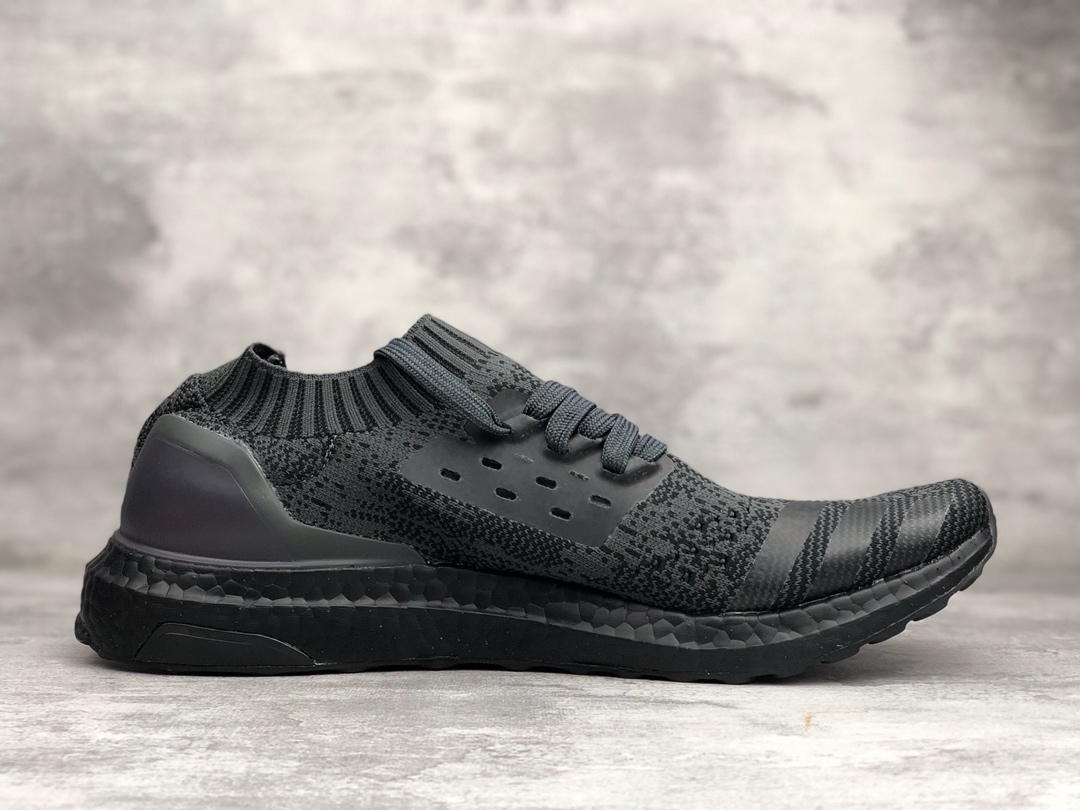 UB米花袜子鞋 Adidas Ultra Boost Uncaged LTD Triple Black BY2549 尺码：40 40.5 41 42 42.5 43 44 44.5 45 46