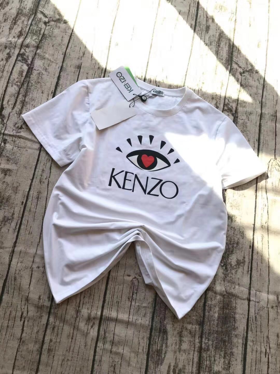 P65，2019SSKenzo新款限定爱心眼睛情侣短袖T恤