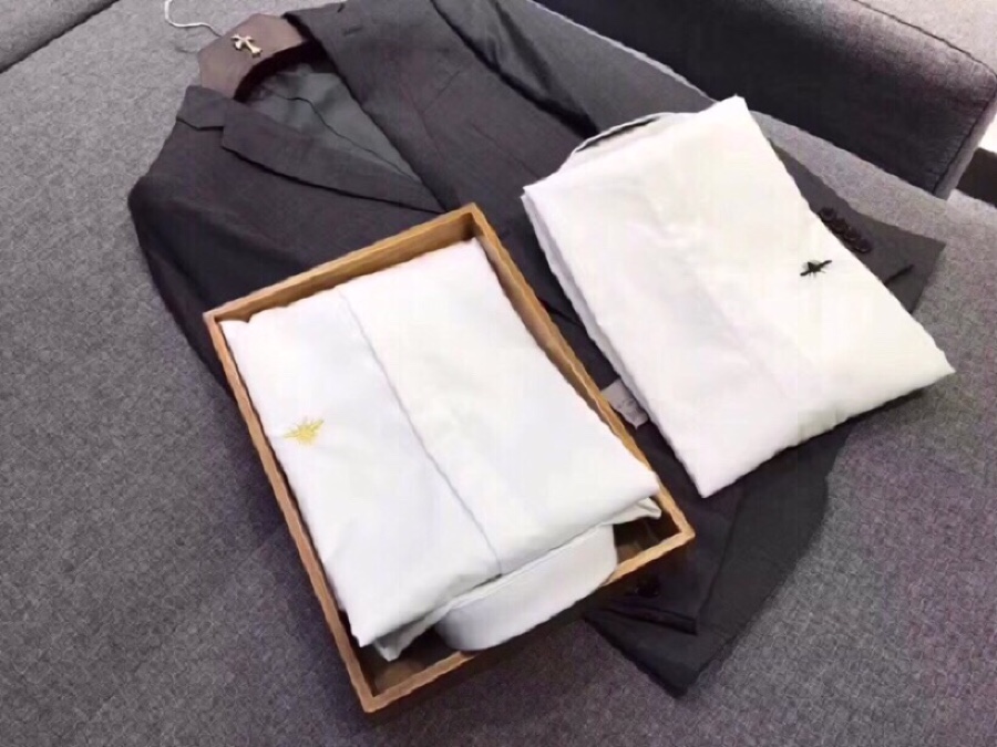 路易威登 Louis Vuitton 高定典藏名品高定成衣时装外套连衣裙衬衫T恤 #72A5B698 4
