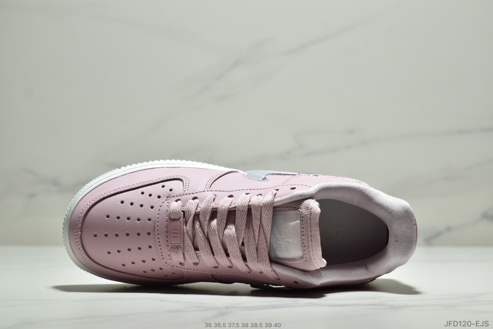 W Air Force 1 07 Se Prm  果冻渐变钩闪亮复古休闲空军板鞋 ！SIZE:36 36.5 37.5 38 38.5 39 40ID:JFD120-EJS