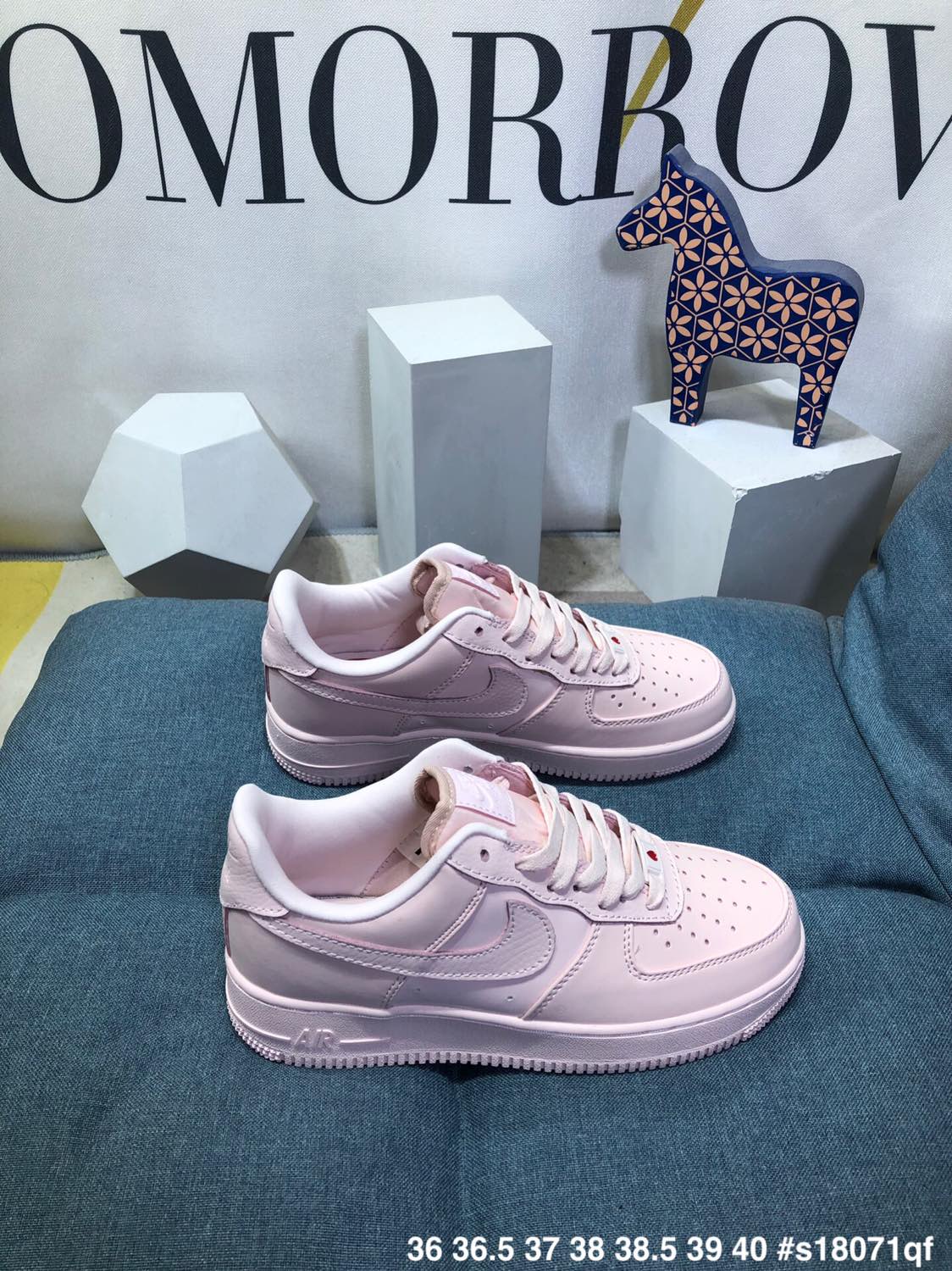 Nike AF1空军一号 淡粉色/板鞋休闲鞋，特价 Size36 36.5 37.5 38 38.5 39 40 s18071qf