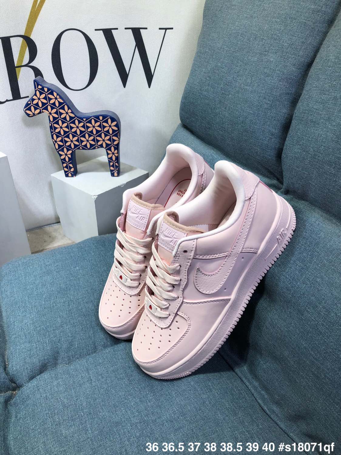 Nike AF1空军一号 淡粉色/板鞋休闲鞋，特价 Size36 36.5 37.5 38 38.5 39 40 s18071qf