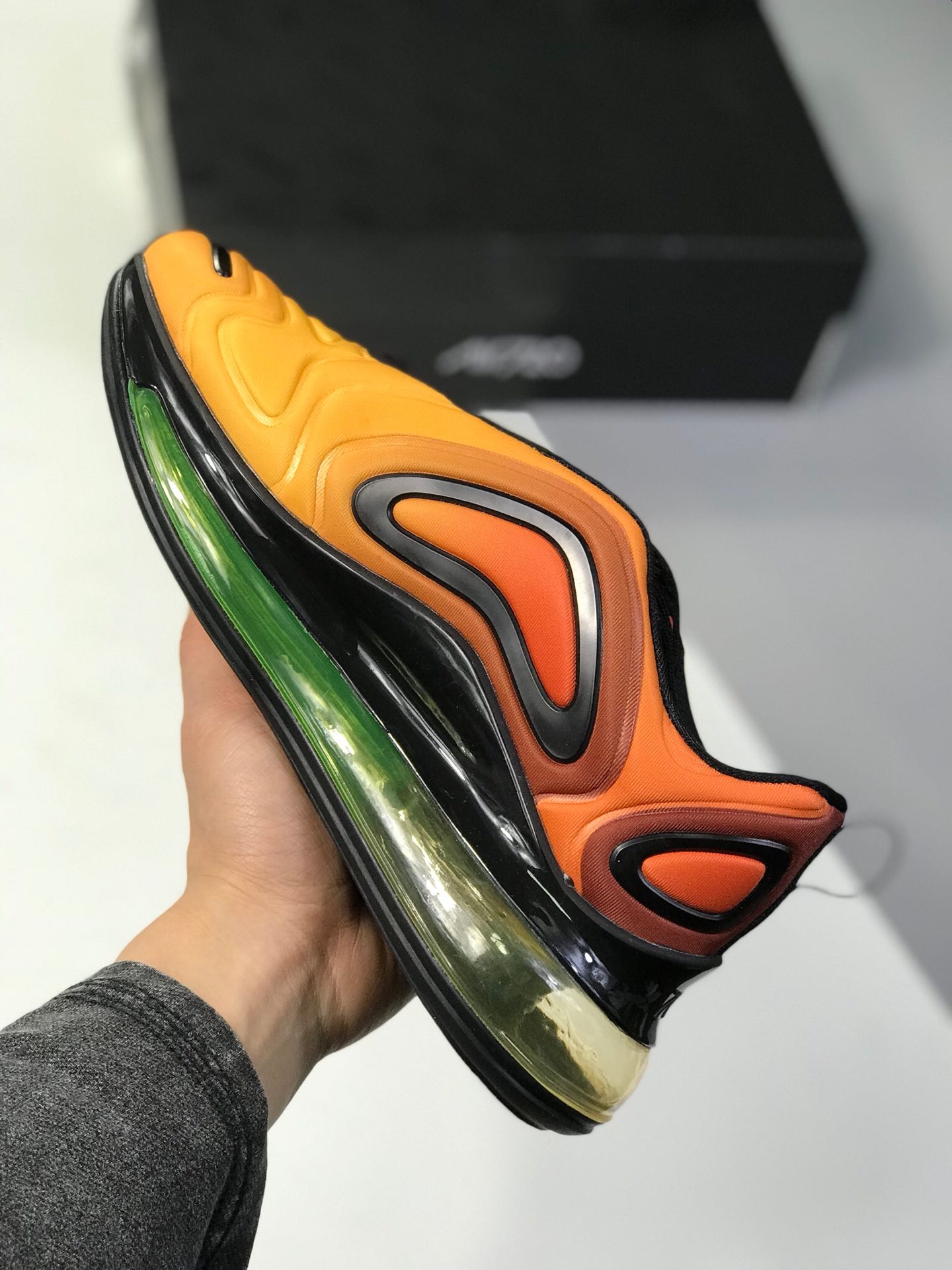 180目前最顶级720 司级小潘底 耐克 Nike Air Max 720 天眼 气垫部分的全新升级 采用全掌一体式设计