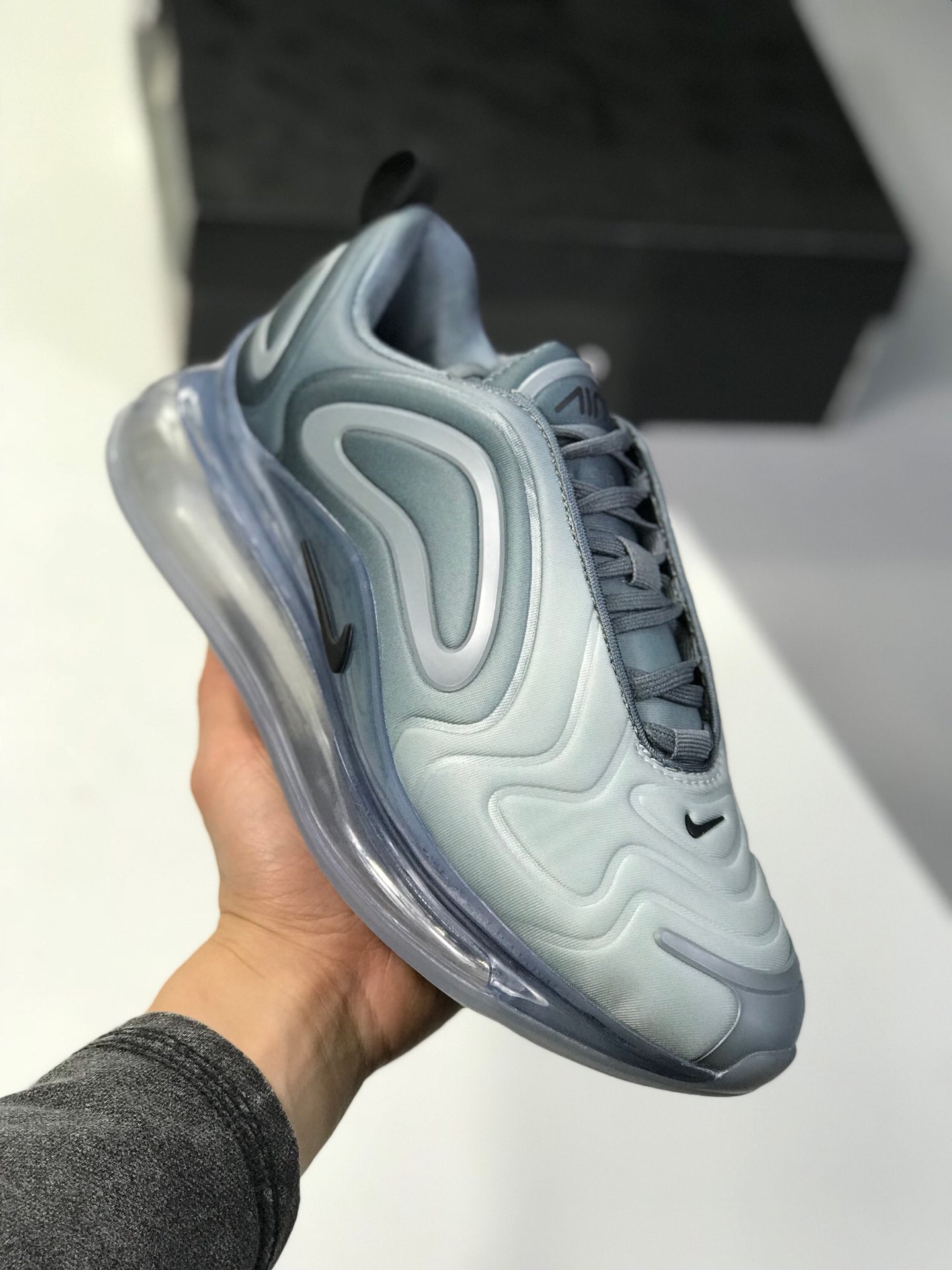 180目前最顶级720 司级小潘底 耐克 Nike Air Max 720 天眼 气垫部分的全新升级 采用全掌一体式设计