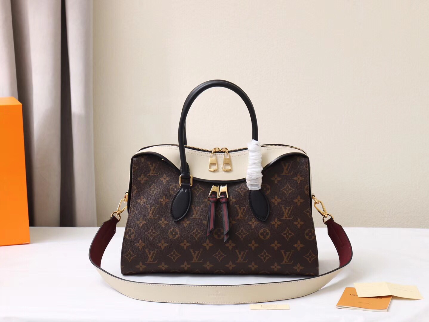 Louis Vuitton Handbags Tote Bags Beige Gold White All Steel Monogram Canvas Cowhide Fashion M41454