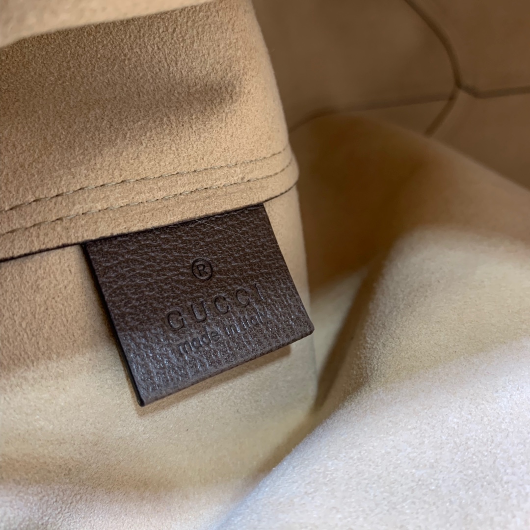 GUCCI古驰Ophidia系列中号GG托特包547974