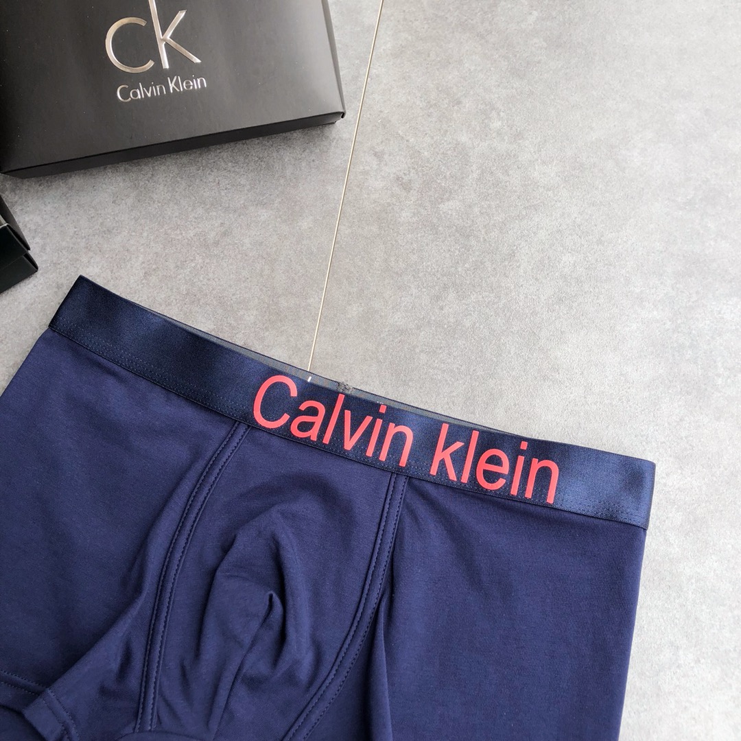 CK经典款外贸公司合作订单时尚百搭舒适男士内裤科学配95%棉+5%氨纶,柔软舒适透气有型！一盒3条L-X