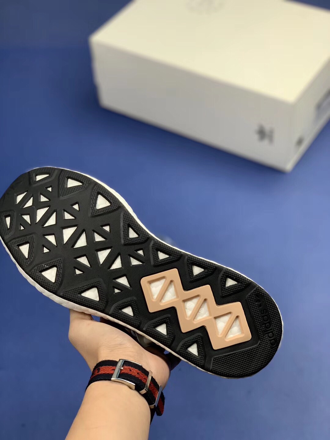130 真爆 Adidas x Naked Arkyn Boost 鱼鳞爆米花大底