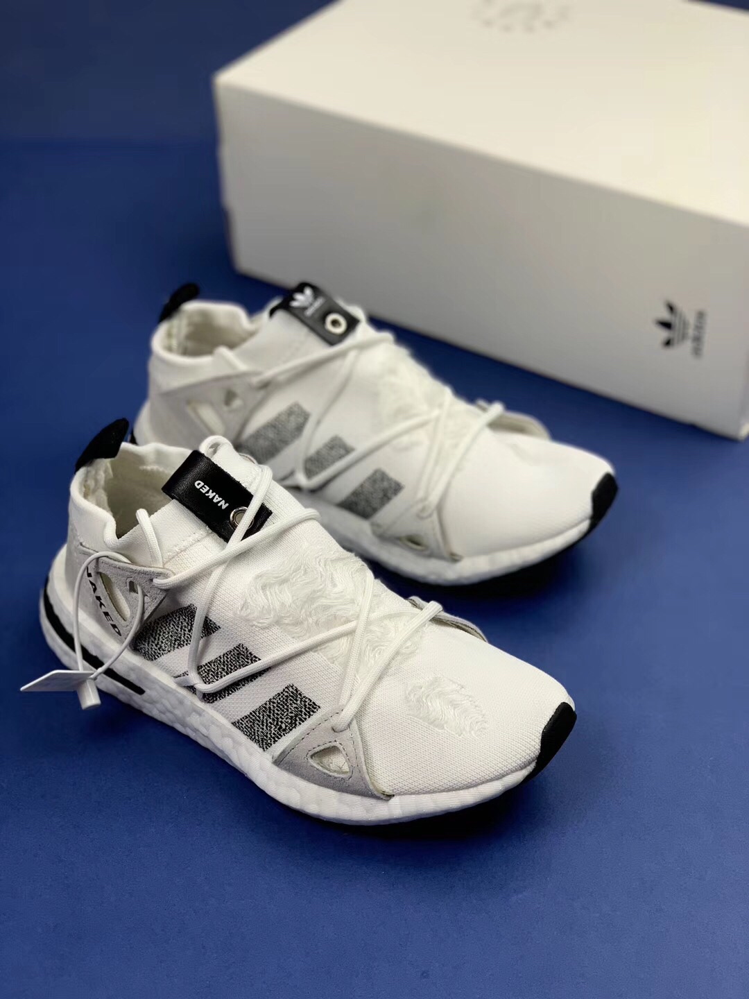 130 真爆 Adidas x Naked Arkyn Boost 鱼鳞爆米花大底