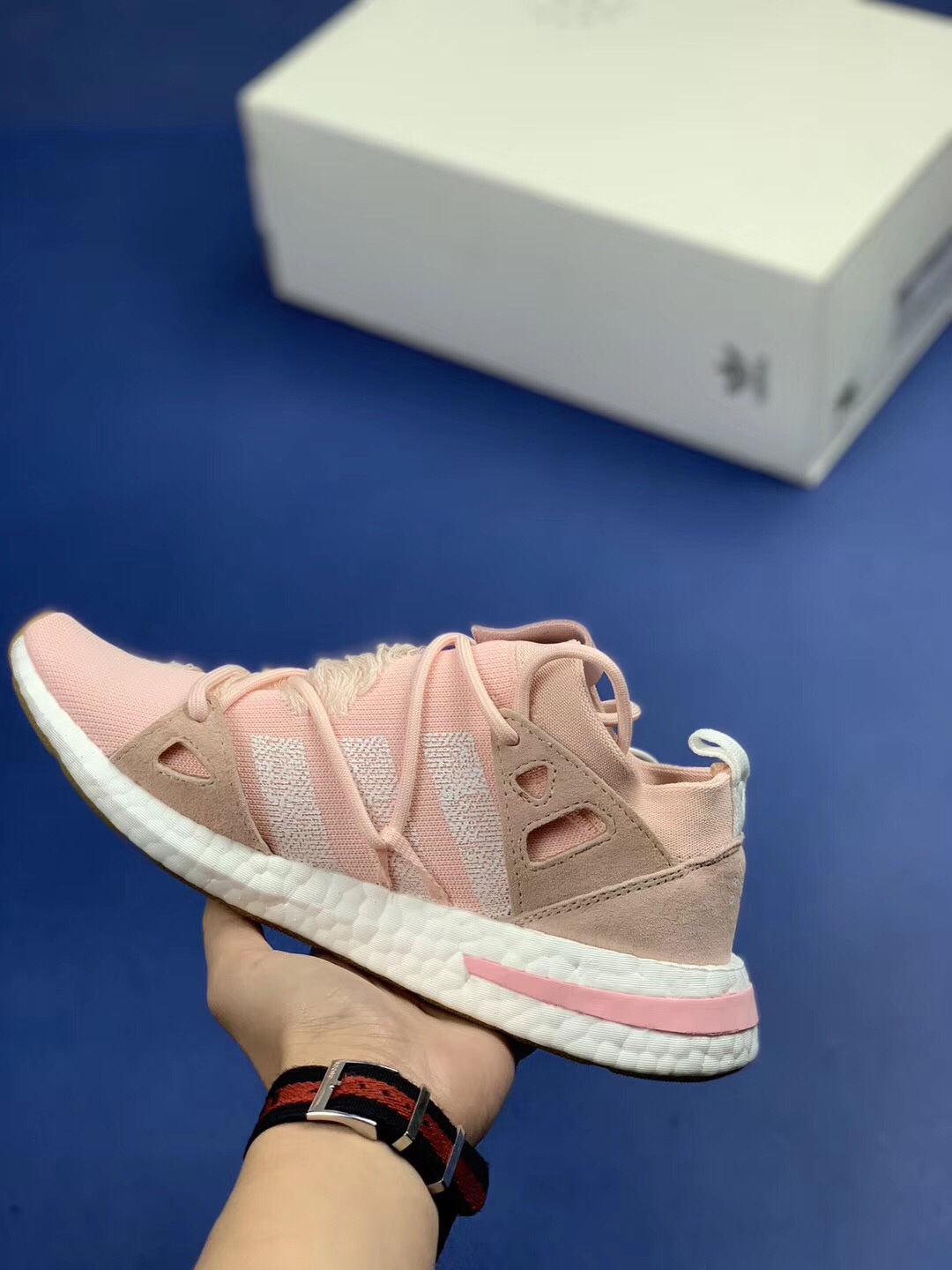 130 真爆 Adidas x Naked Arkyn Boost 鱼鳞爆米花大底