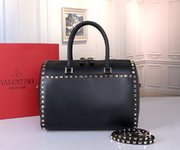 Valentino Bags Handbags At Cheap Price
 Fashion