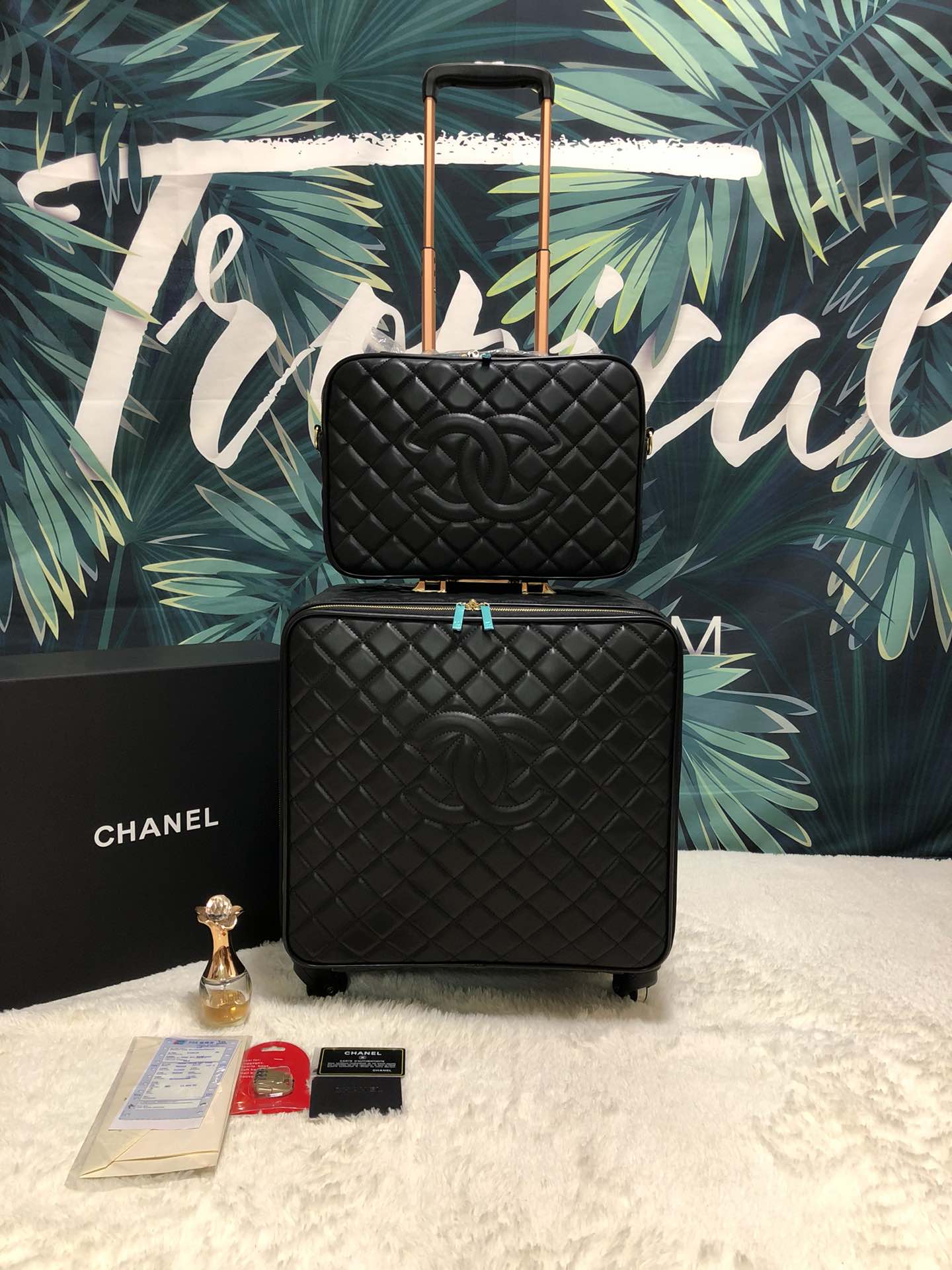 Maleta Chanel 🍒🍒 de Europa Occidental, imprescindible para el hogar y viajes, herramienta para aparentar, alta gama, …