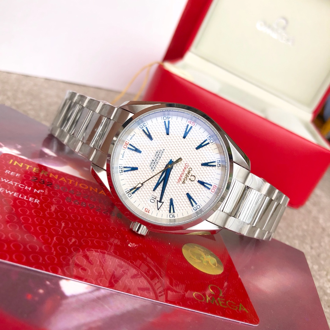 Omega 海马系列 机械手表手表 4