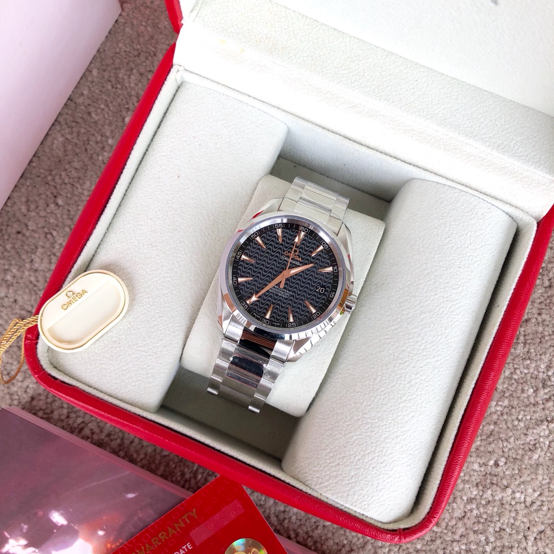 Omega 海马系列 手表手表 2