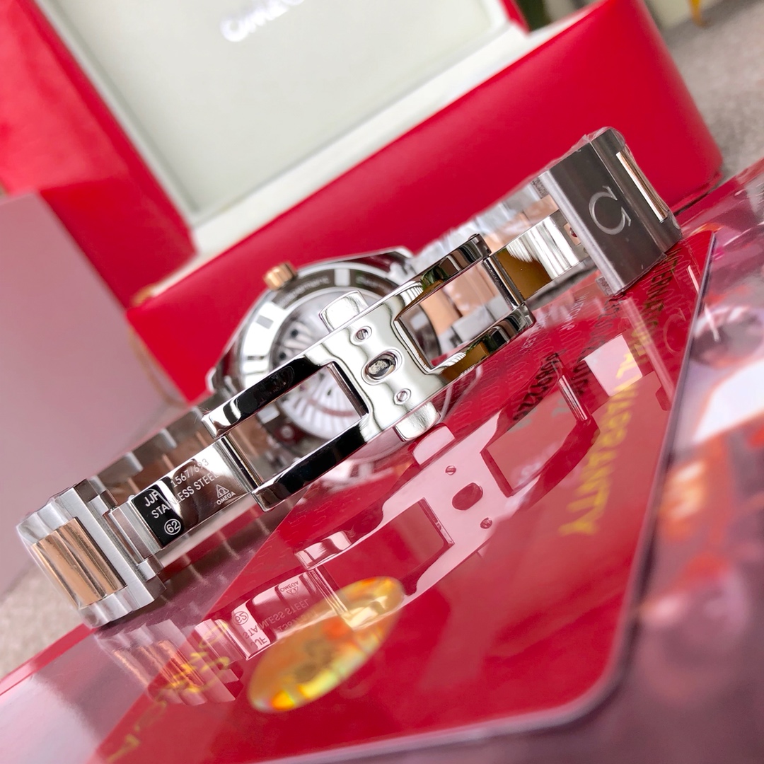 Omega 海马系列 手表手表 7