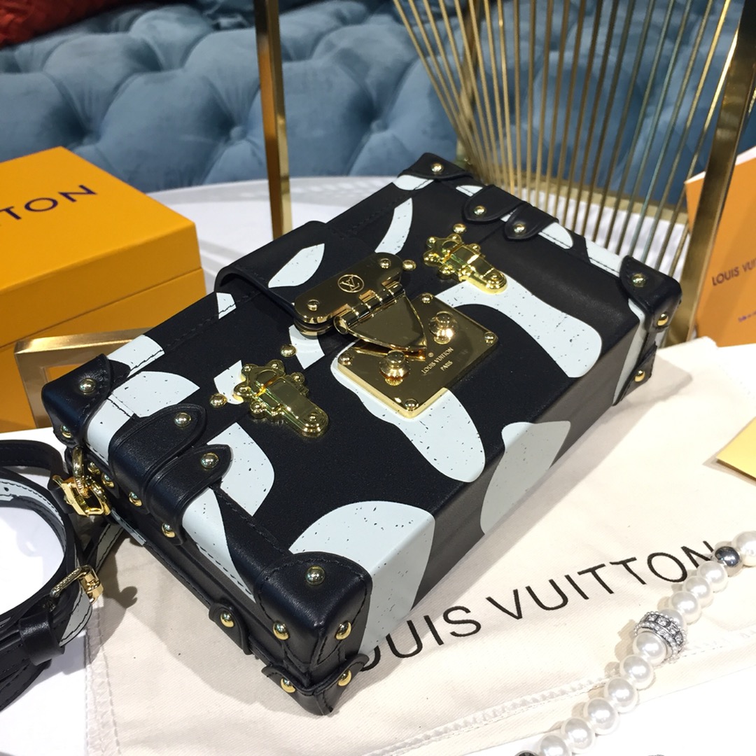 Louis Vuitton LV Petite Malle Handbags Crossbody & Shoulder Bags Black Gold White Printing Calfskin Cowhide Sheepskin Spring Collection M53233