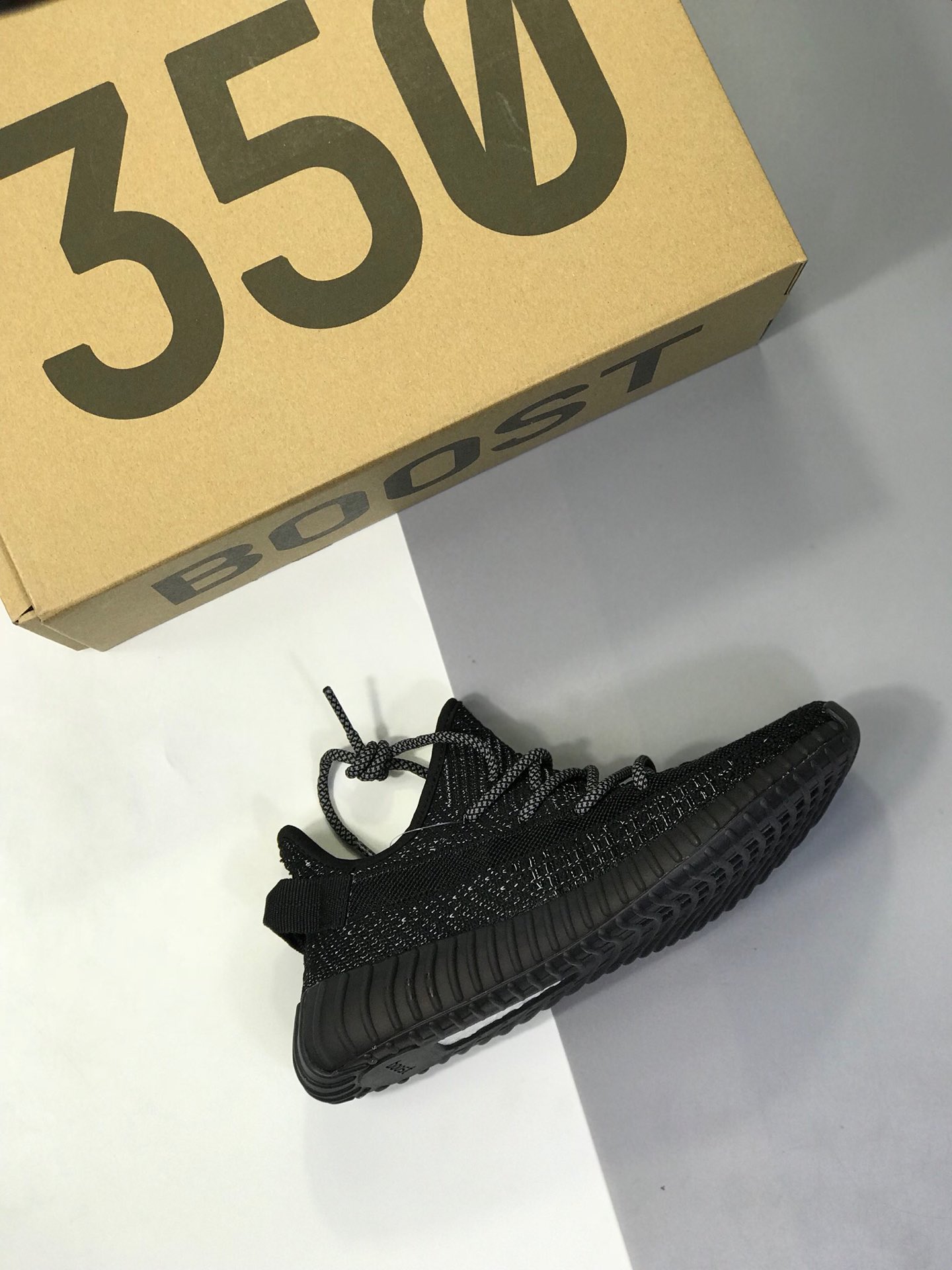 190 黑色满天星3M反光效果渠道Yeezy 350v2 满天星黑武士