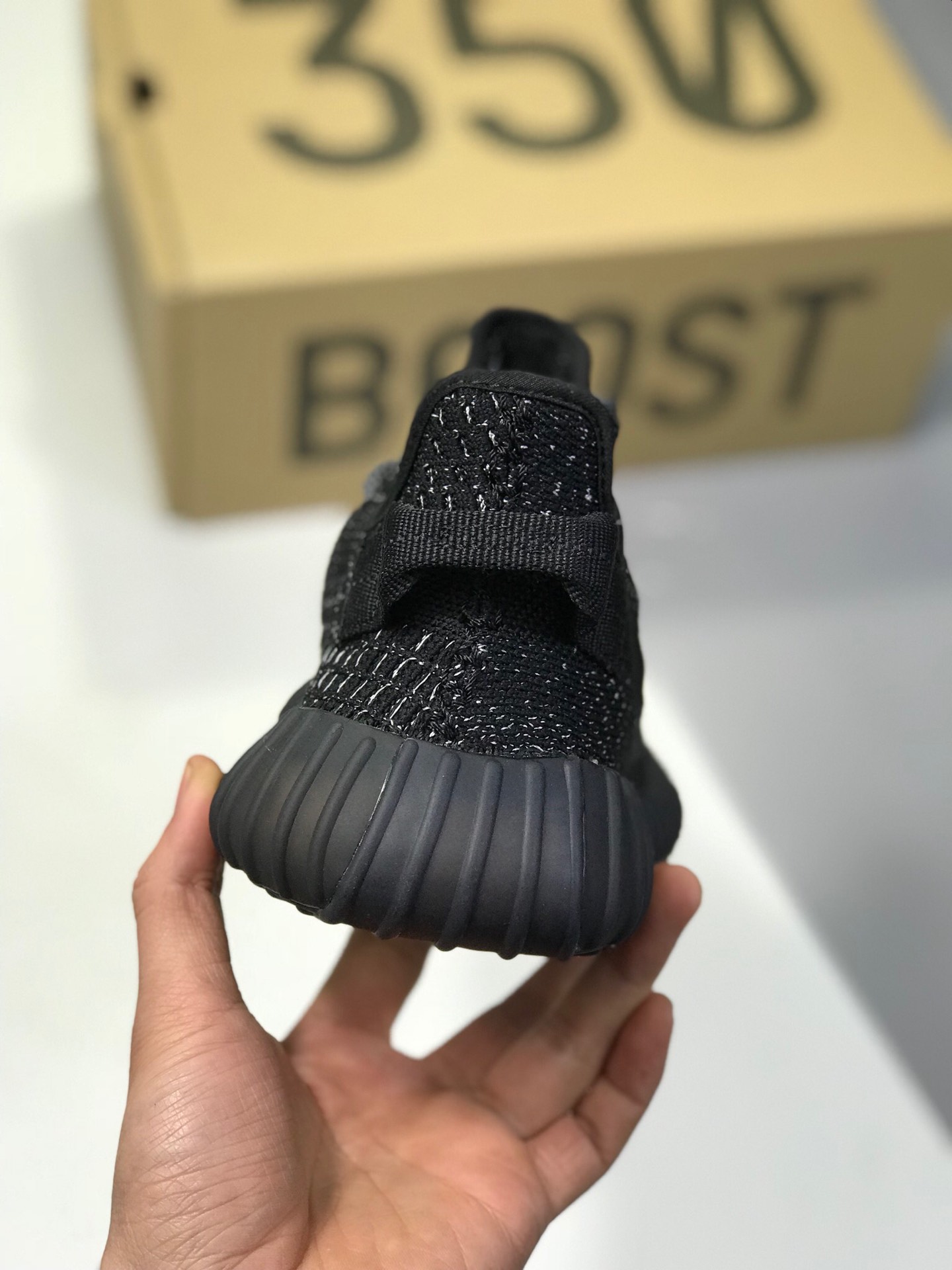 190 黑色满天星3M反光效果渠道Yeezy 350v2 满天星黑武士