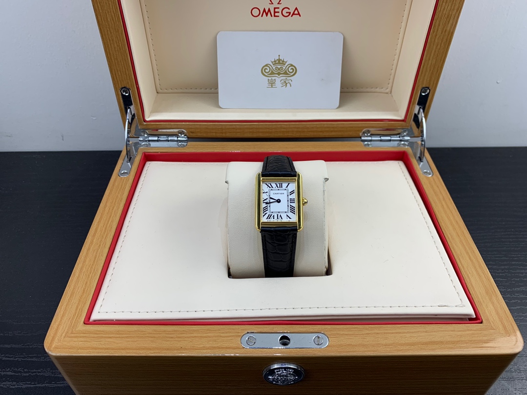 Cartier 皇家 卡地亚坦克女款腕表