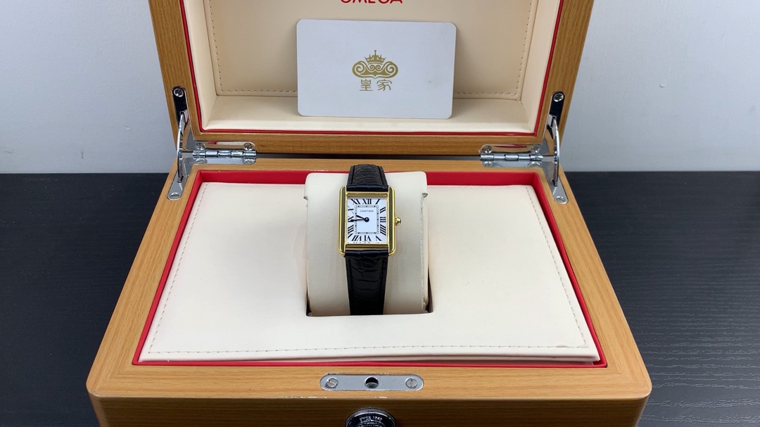 Cartier 皇家 卡地亚坦克女款腕表视频欣赏