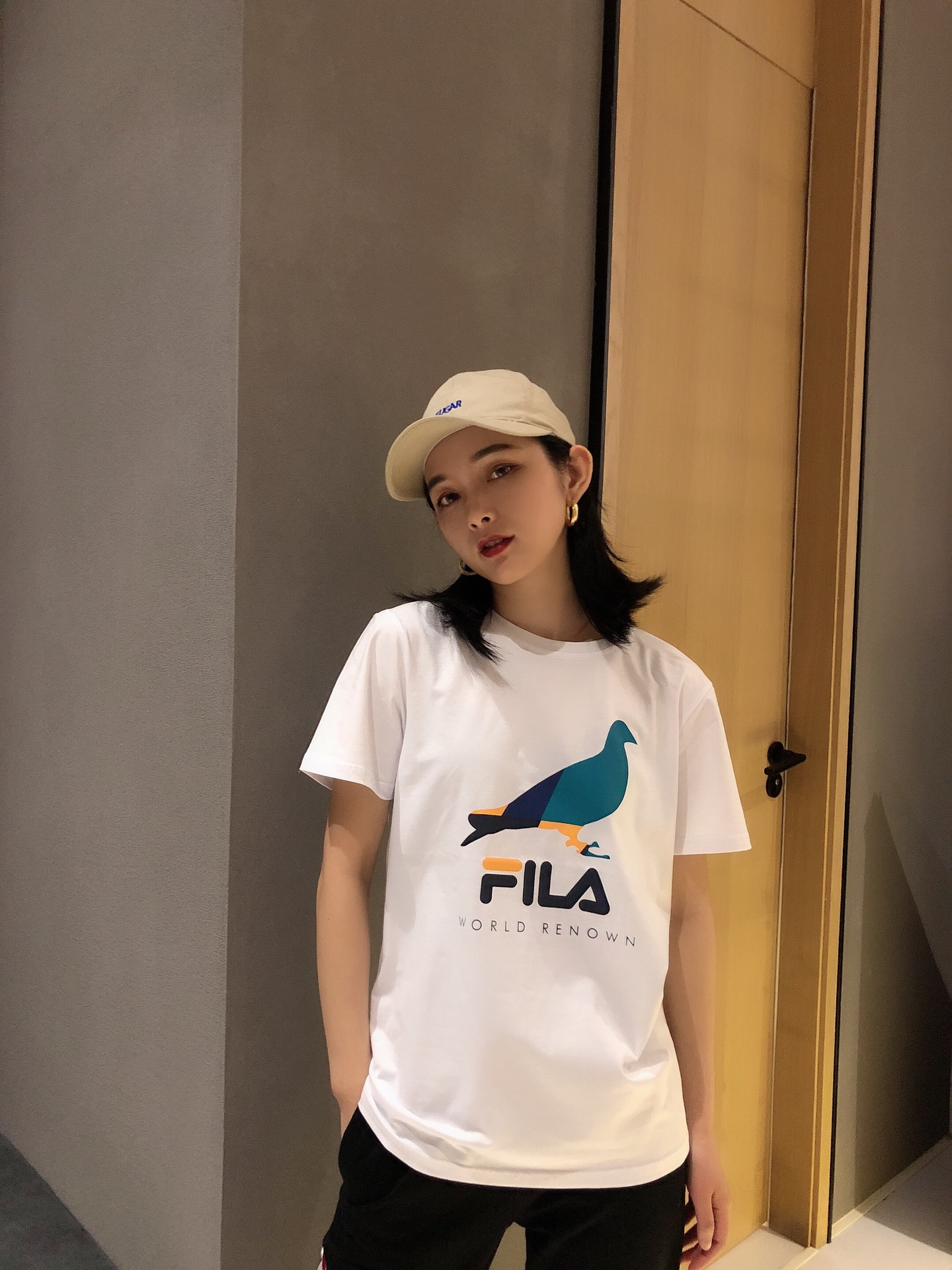 P70 FILA斐乐 夏季新款男女情侣潮流t恤短袖！专柜品质！