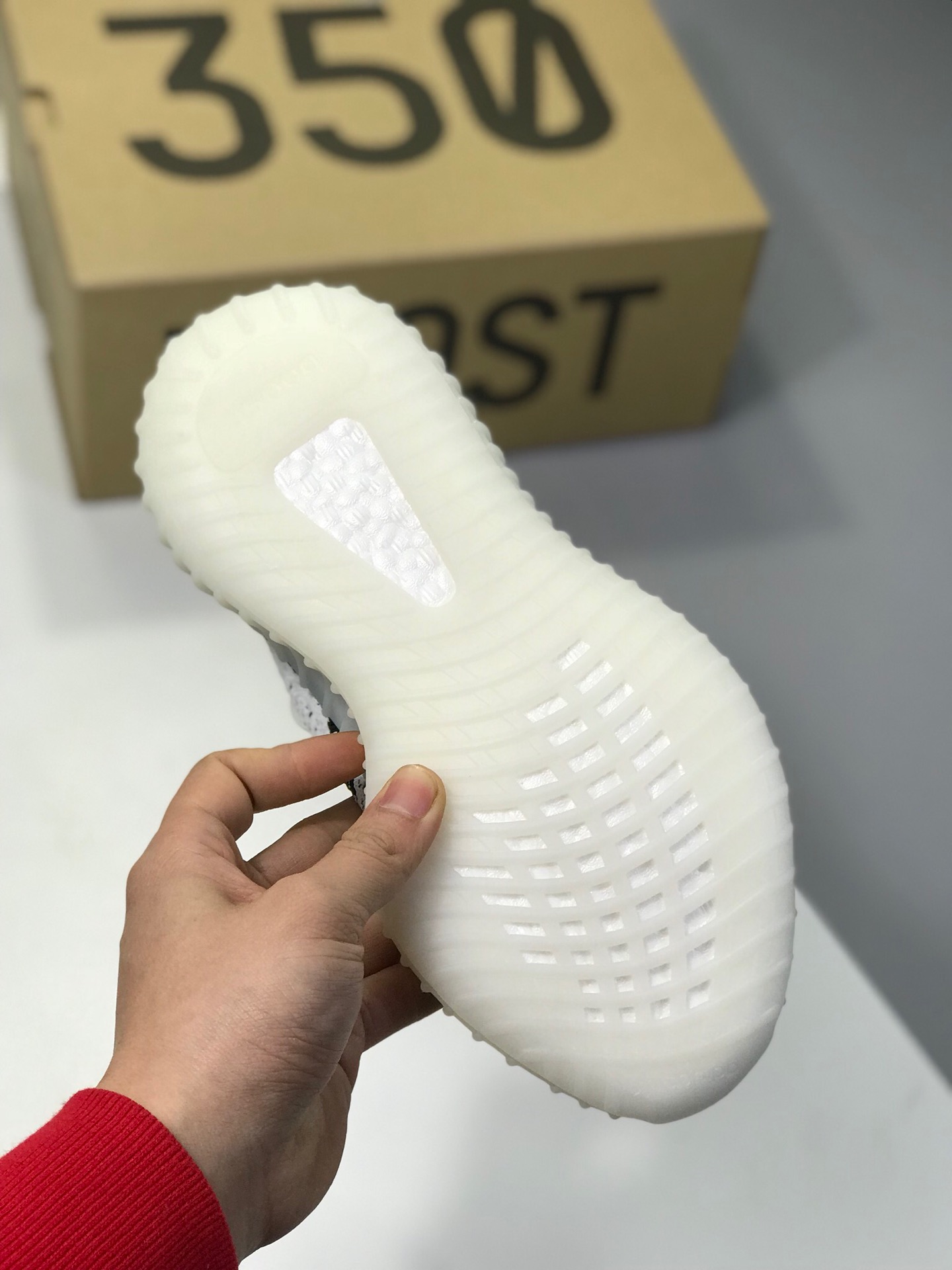 260最佳性价比OG纯原 小几率过验 大几率无法鉴定Adidas YEEZY 350 V2 白斑马官方发售配色 CP9654