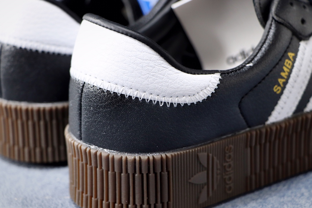 120 公司级 阿迪达斯 Adidas三叶草 Samba Rose W女子低帮厚底板鞋 Adidas Sambarose来自 Samba系列