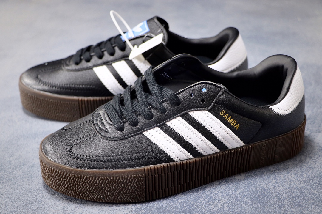 120 公司级 阿迪达斯 Adidas三叶草 Samba Rose W女子低帮厚底板鞋 Adidas Sambarose来自 Samba系列