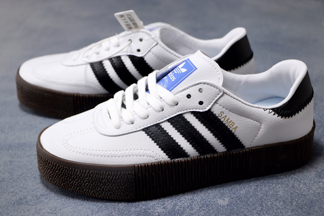 120 公司级 阿迪达斯 Adidas三叶草 Samba Rose W女子低帮厚底板鞋 Adidas Sambarose来自 Samba系列