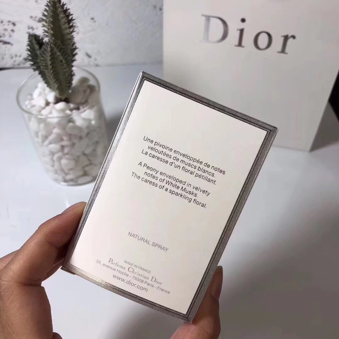 1553667297 3217730444 8