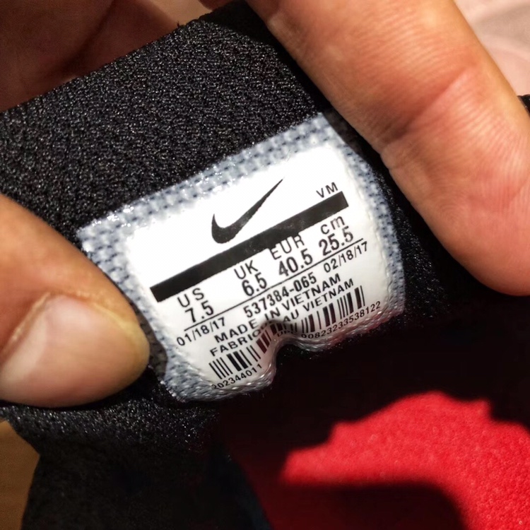 150 支持放店 本地取 <br />公司级真标半码真气垫头层材料 Nike Air Max90 Essential 原盒原标 平台代购指定版本 男鞋透气网面 气垫跑鞋。<br />40 40.5 41 42 42.5 43 44 44.5 45