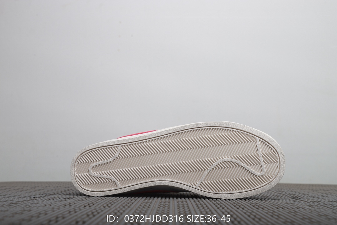 100  耐克Nike Blazer Mid 77 Vntg 高帮开拓者板鞋 男女同款！号码:36-45