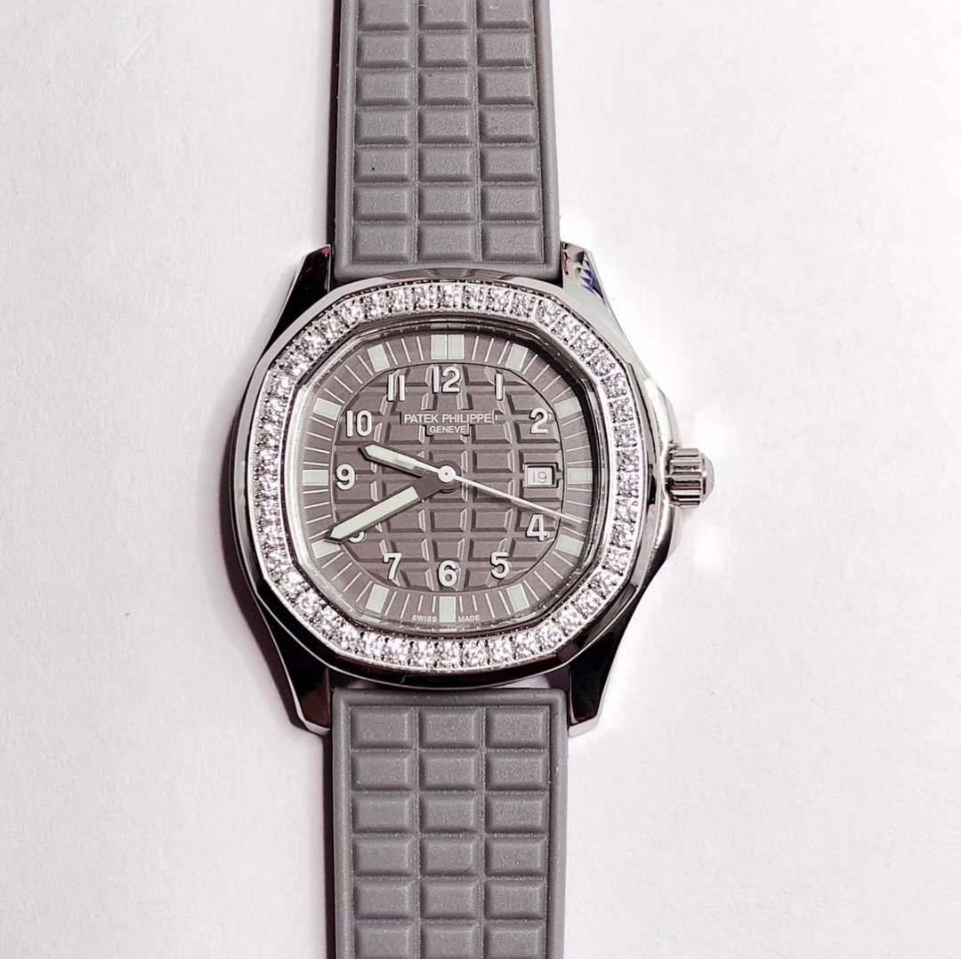 Patek Philippe 百达菲丽女士Aquanaut系列