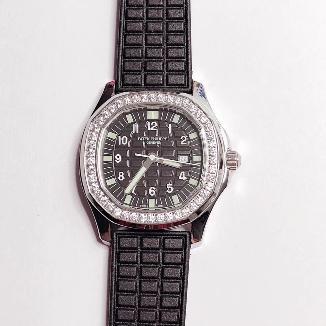 Patek Philippe 百达菲丽女士Aquanaut系列