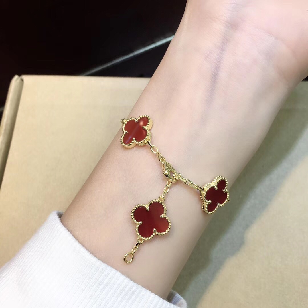 Van Cleef & Arpels 红玉髓/白母贝/黑玛瑙/孔雀石