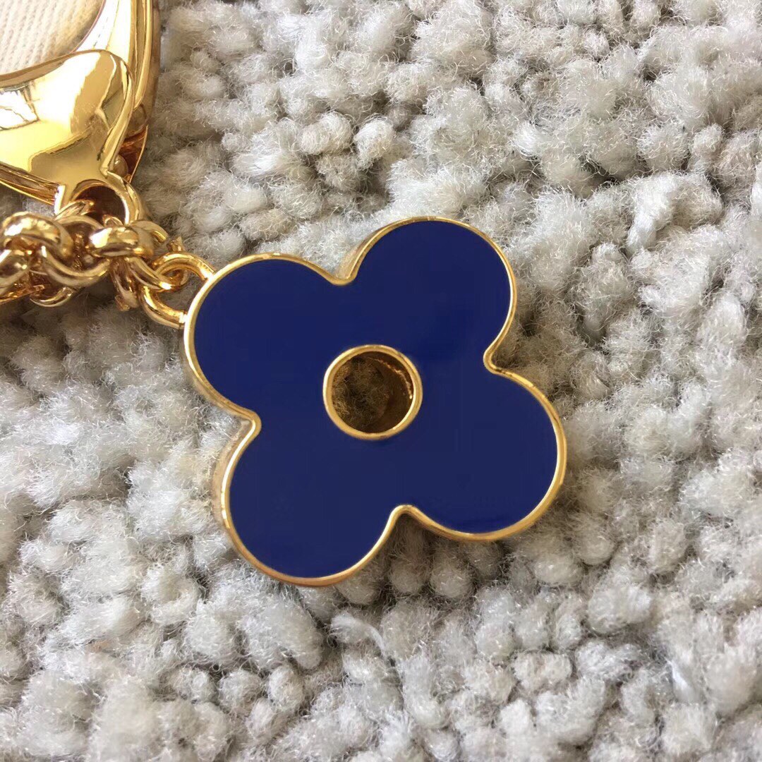 Fleur de Monogram Blue Keychain gift packaging