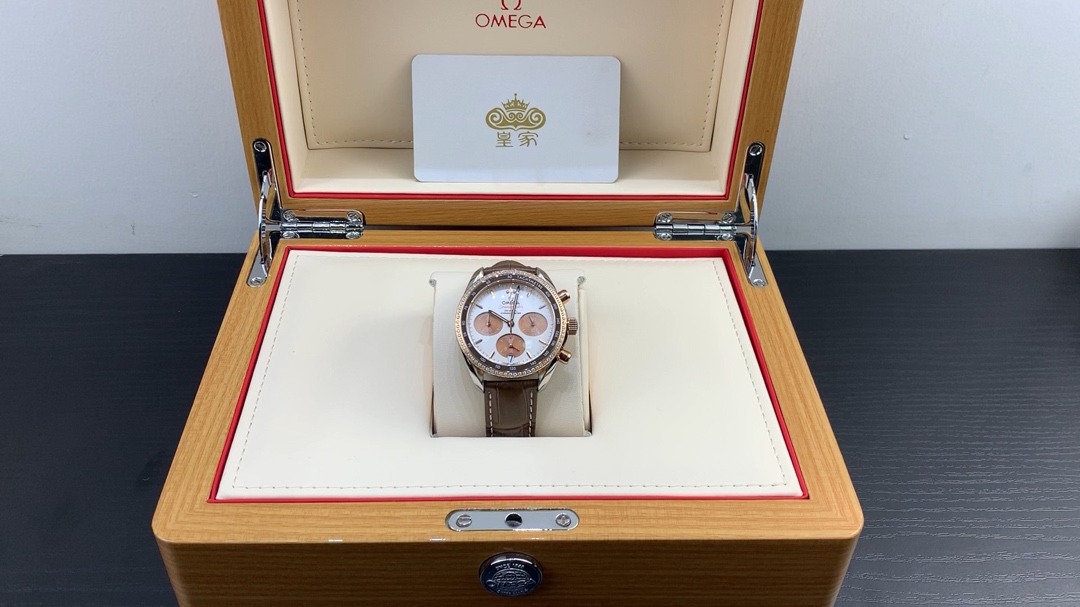 Omega 皇家 欧米茄超霸系列女款腕表视频欣赏
