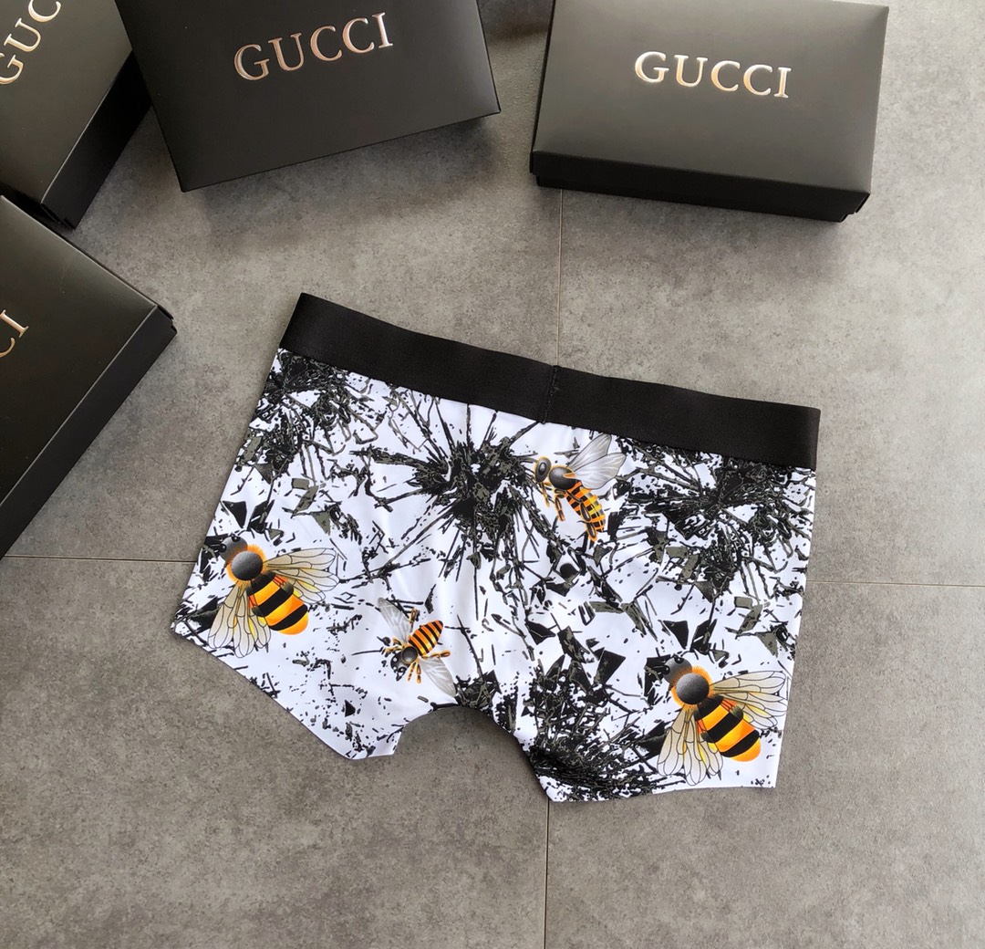  GUCCI 古奇 精美小蜜蜂 清新水墨风格 时尚男士内裤 采用高进口牛奶丝 轻薄透气丝滑舒爽健康 一片