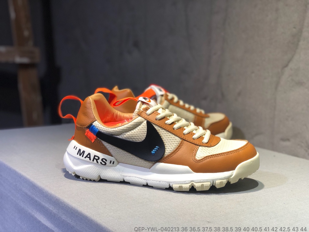 130  真标半码  <br />Nike Big Swoosh 宇航员联名款 QEP-YWL-040213 <br />尺码：36 36.5 37.5 38 38.5 39 40 40.5 41 42 42.5 43 44