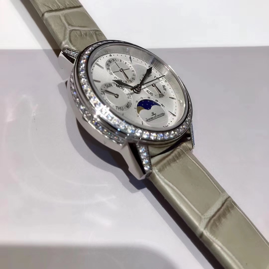 Cartier 积家约会月相复杂女款配奶奶灰表带
