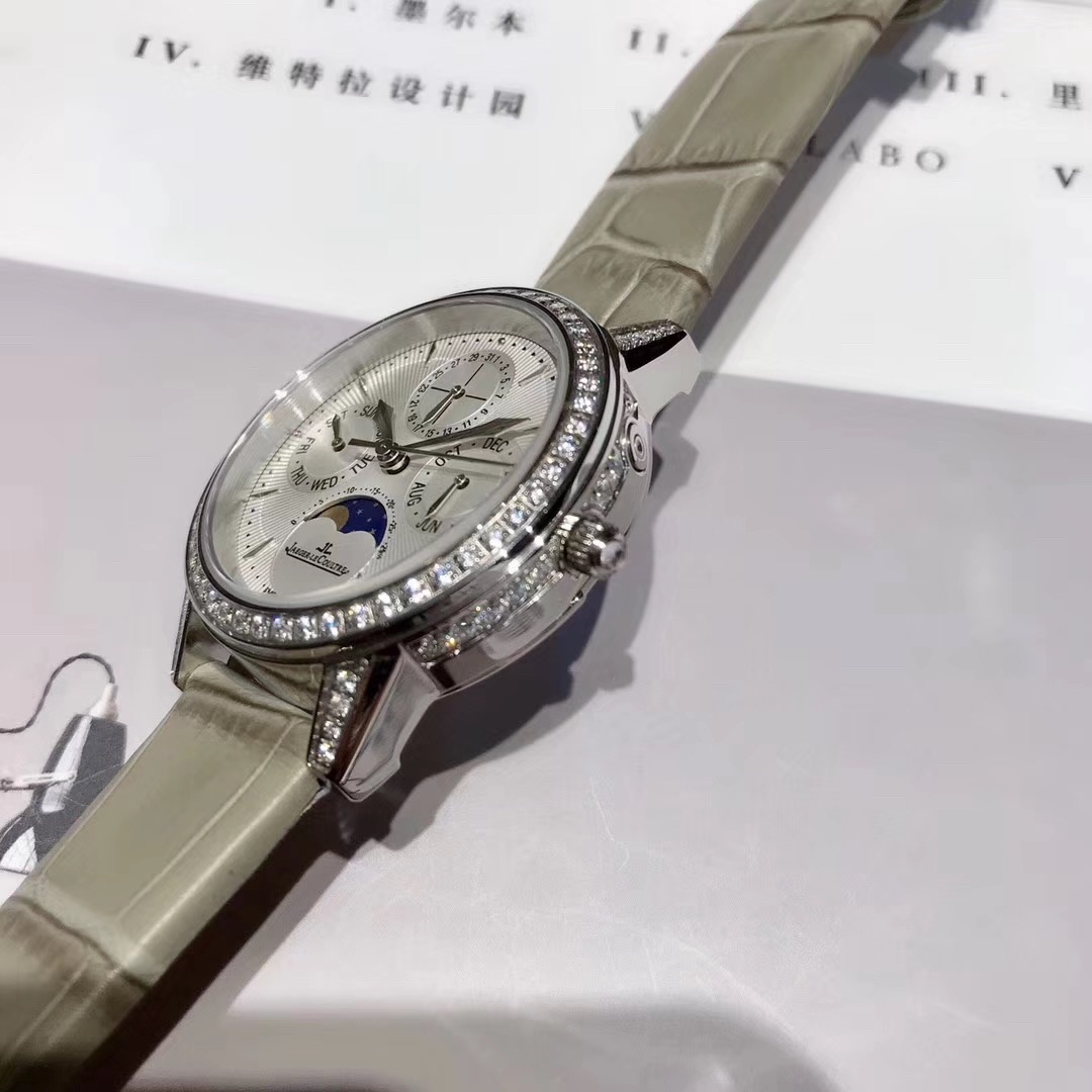 Cartier 积家约会月相复杂女款配奶奶灰表带